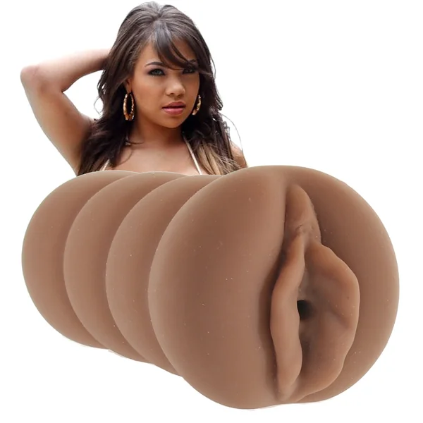 Cassidy Banks Pussy Stroker