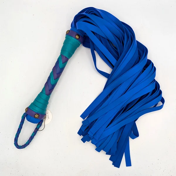 READY TO SHIP! Buckskin – Leather Flogger – Standard – FBKSTBL10225