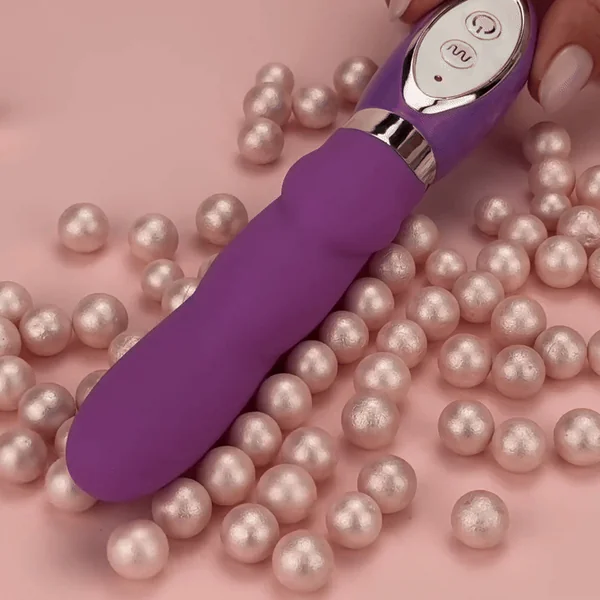 Silicone sassy G G spot vibrator