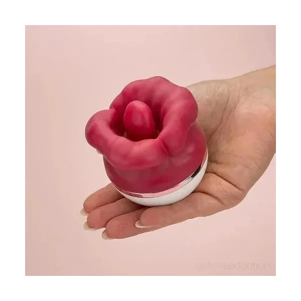 Soft Kisser – Rotating Tongue & Suction Vibrator